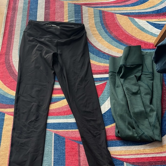 Two Outdoor Voices Leggings, Size Small - Picture 4 of 4
